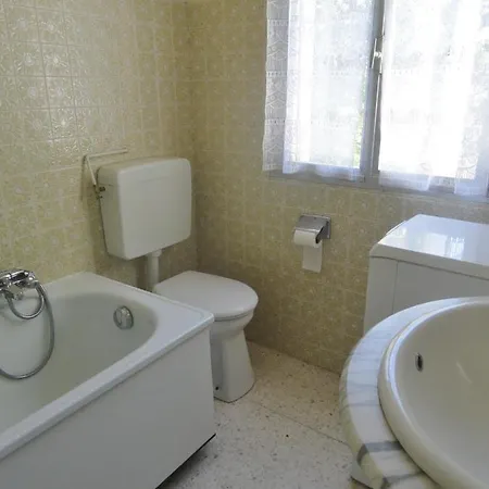 Apartamento Chez Mi, Centre Ville, Parking Gratuit