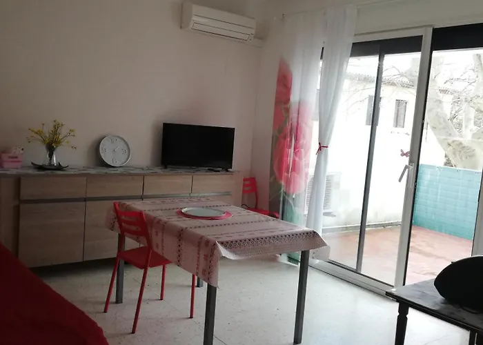 Chez Mi, Centre Ville, Parking Gratuit סן-שיניו